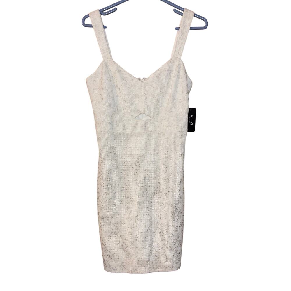 Guess women’s white and silver keyhole sleeveless cocktail dress NWT (size 8)